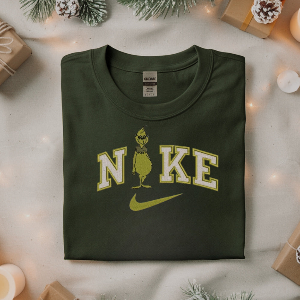 Matching Grinch × Cindy Lou Christmas Crewnecks (Couples Set)