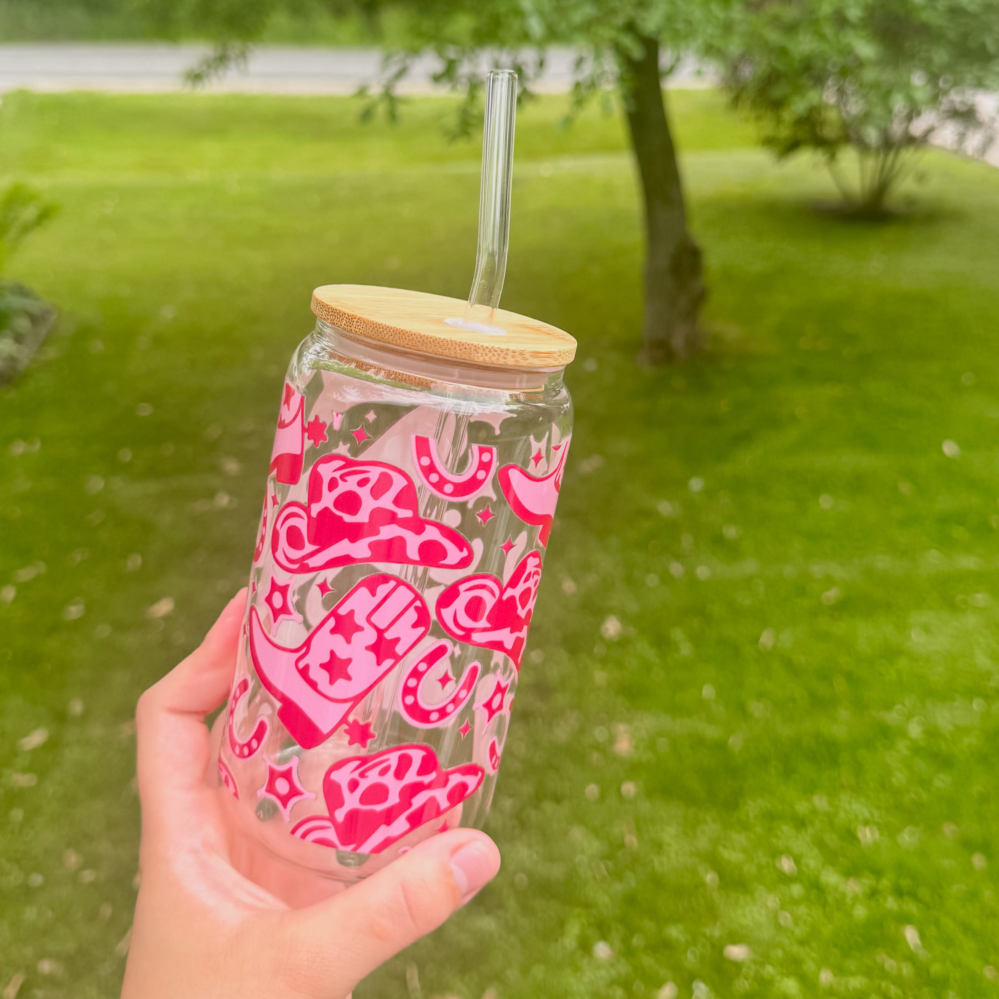 Cowgirl Western Glass Tumbler with Lid & Straw – Pink Rodeo Cup
